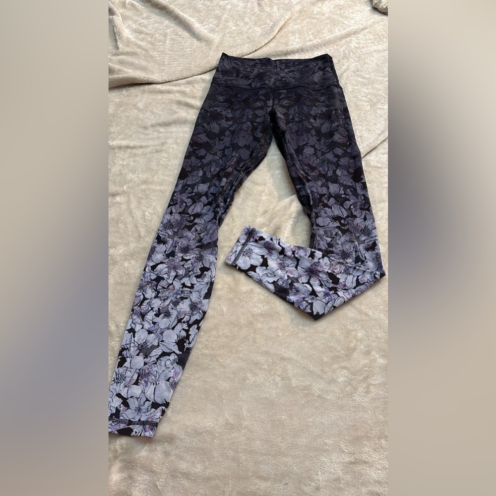 Flower lululemon leggings